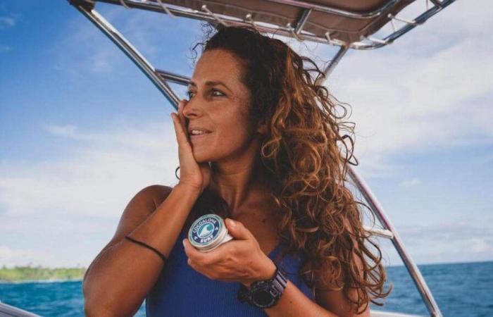 Giulia Manfrini, une surfeuse décédée en Indonésie après avoir été transpercée par un espadon