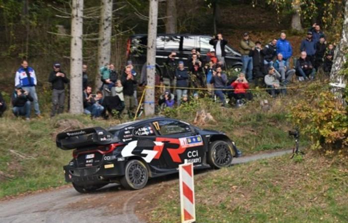 Sébastien Ogier mécontent de lui après sa sortie et son abandon : “C’est difficile”