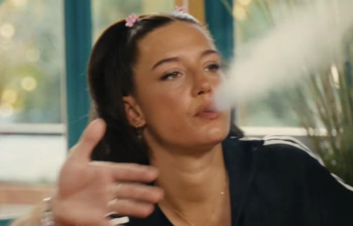 Adèle Exarchopoulos succombe à une de ses addictions, bientôt interdite : la star brûlée sur YouTube !