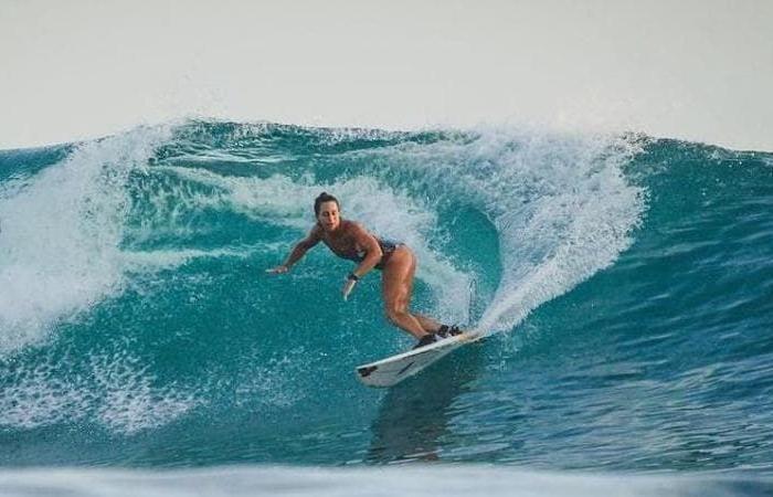 Giulia Manfrini, une surfeuse décédée en Indonésie après avoir été transpercée par un espadon