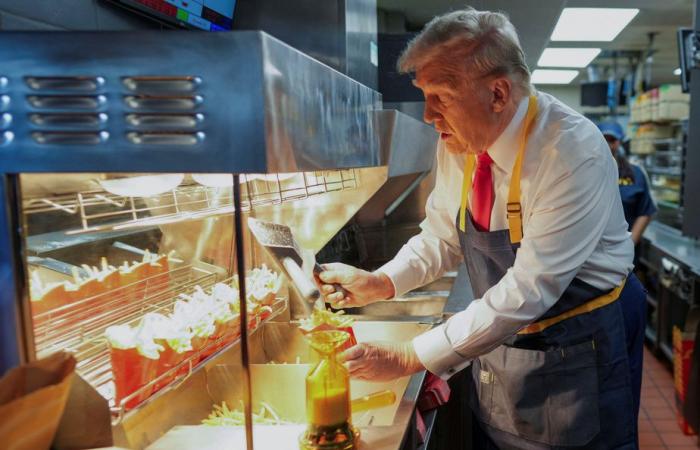 Trump dans la cuisine de McDonald’s, Harris fête ses 60 ans