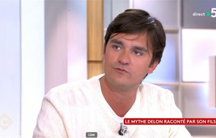 il dévoile le visage de celle qui fait battre son cœur