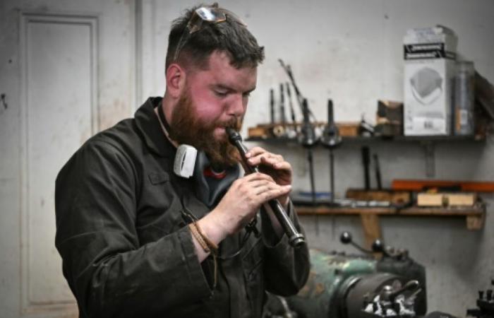 En Ecosse, les derniers fabricants de cornemuse artisanale