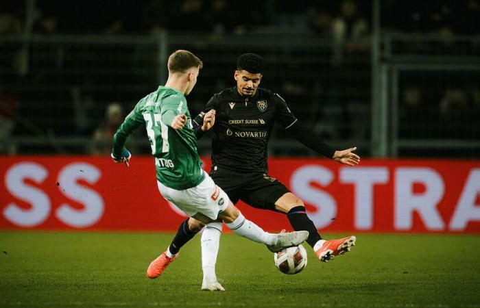 Adrian Barisic avant le match contre le FC Saint-Gall 1879