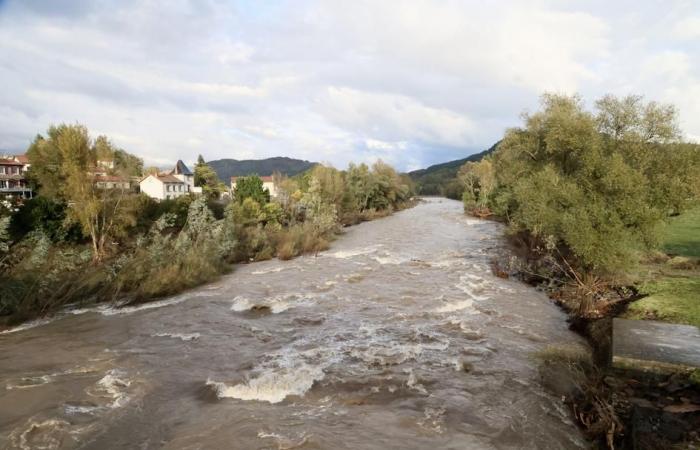 Inondations : jusqu’à 700 mm en 48 heures, jeudi noir avec pluie au centre-est