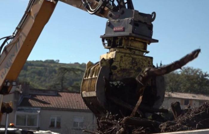 des tonnes de décombres à déblayer