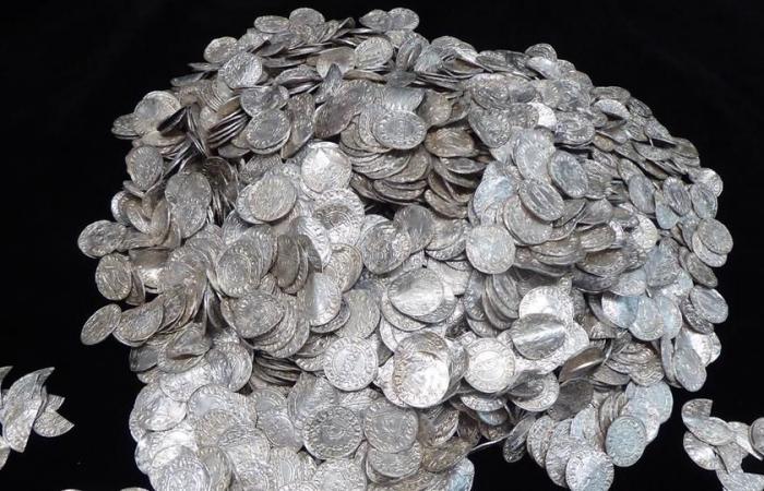 un trésor de pièces d’argent vieilles de 2 500 mille ans vendu pour plus de 5 millions d’euros