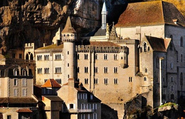 Rocamadour célèbre la 25ème heure des sanctuaires de France