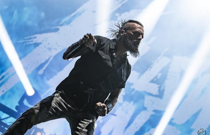 Jesse Leach appelle à l’aide après avoir perdu sa maison à cause de moisissures toxiques