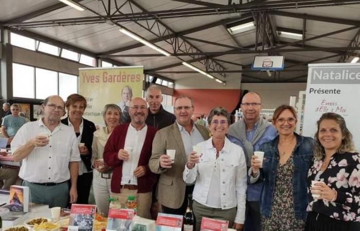 Pampelonne. Book fair at La Croix de Mille