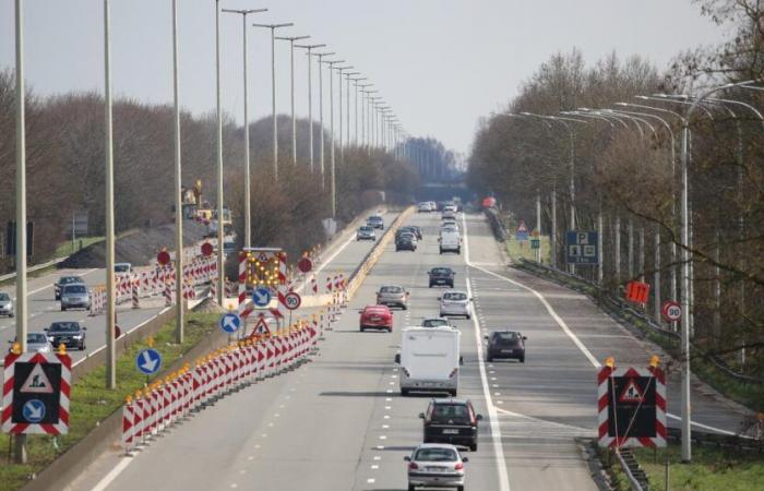 Mauvaise nouvelle pour les dizaines de milliers d’automobilistes ralentis chaque jour sur le chantier de l’E411 entre Thorembais et Daussoulx… (vidéo)