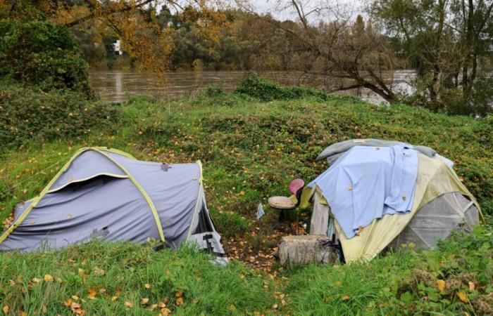 les crues de la Loire poussent les sans-abri vers l’inconnu