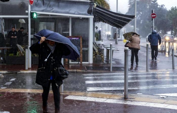 Le Gard, les Alpes-Maritimes et le Var en alerte orange pluie-inondation