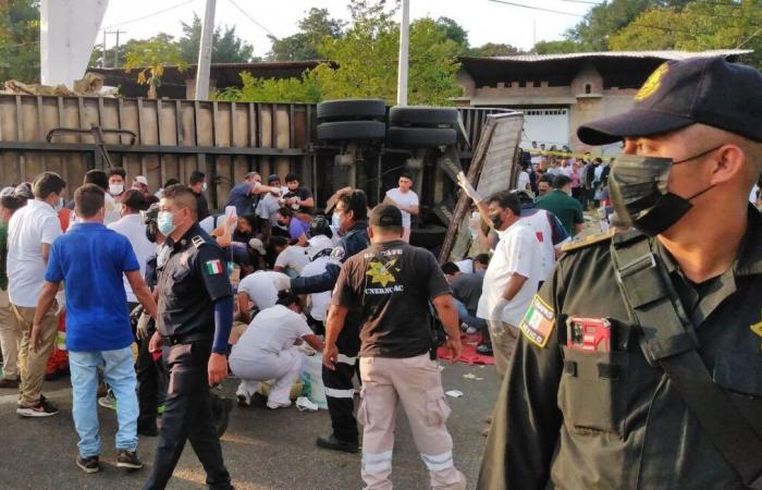 24 morts dans un accident de la route impliquant un bus et un camion