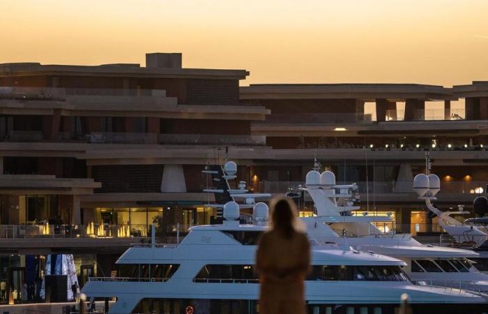 une île de luxe inaugurée, première pierre de la mégalopole futuriste Neom