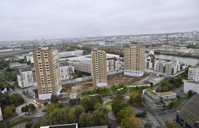 suivez la démolition des trois tours de Chantereine en direct