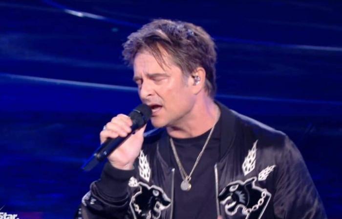 David Hallyday victime d’une vague de critiques virulentes après son passage à la “Star Academy” : “Charles chante mieux”