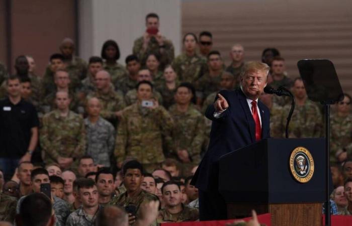 Aux Etats-Unis, Donald Trump est déterminé à reprendre le contrôle de l’institution militaire