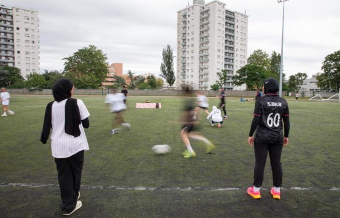 L’interdiction du foulard dans le sport en France jugée “discriminatoire” par les experts des Nations Unies