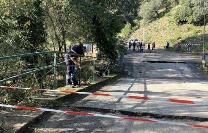 au Muy, dans le Var, entraide et aide pour les vacanciers toujours bloqués par l’effondrement d’un pont