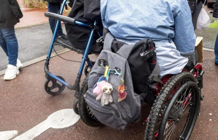 “On est loin du compte” affirme Cyril Martel, référent du mouvement La Voix des Handi-visibles en Seine-Maritime