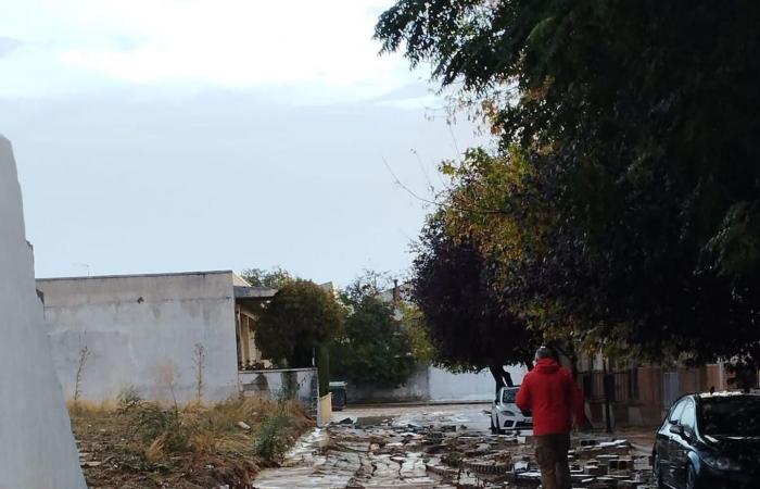 La tempête qui maintient une grande partie de la péninsule en alerte en raison de fortes pluies, en images