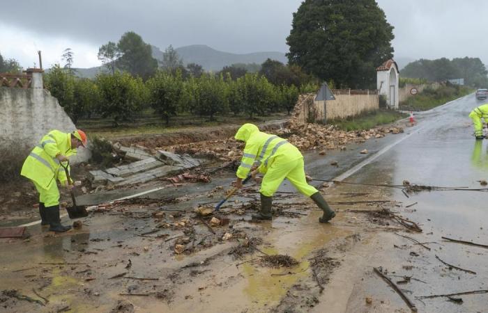 La tempête qui maintient une grande partie de la péninsule en alerte en raison de fortes pluies, en images