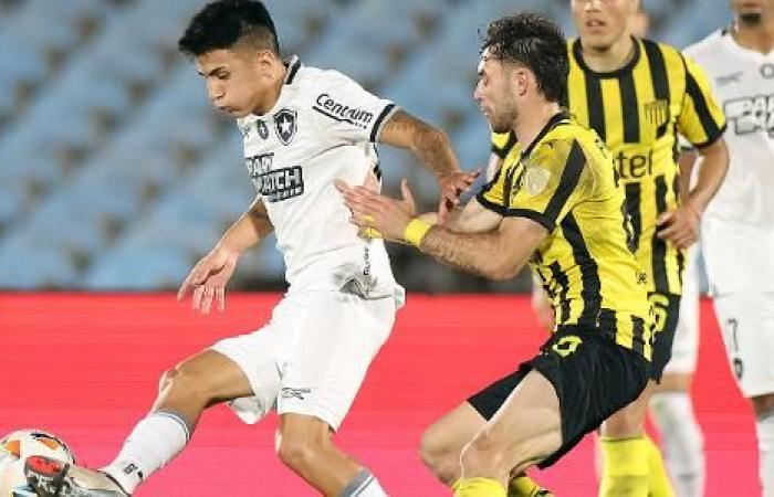 Botafogo perd face à Peñarol dans un match nerveux, mais se qualifie pour une finale sans précédent