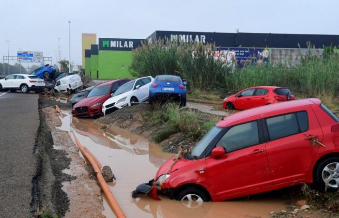 une Française coincée sur un pont pendant 20 heures parle des inondations en Espagne