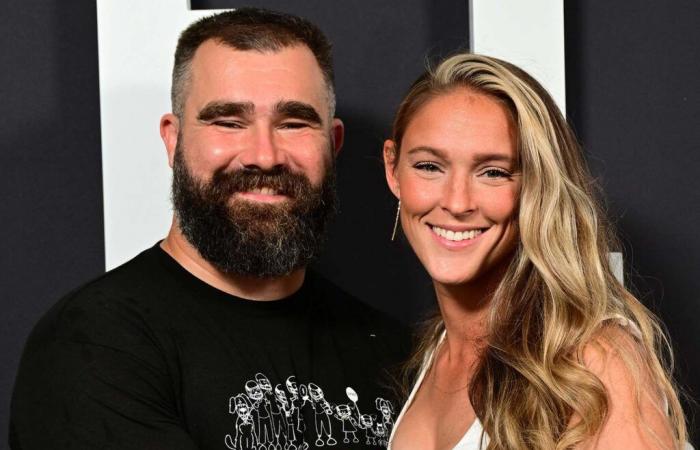 Jason Kelce révèle la façon dont NSFW dit à sa femme Kylie qu’il est « d’humeur »