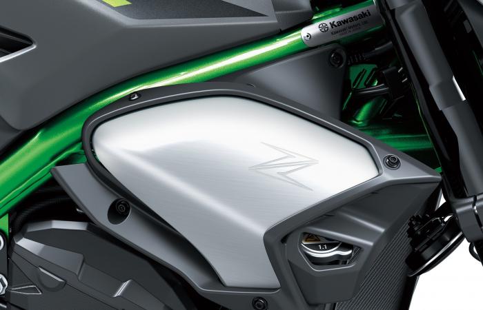 Nouveau – La Kawasaki Z900 2025 gagne une centrale inertielle et un quickshifter