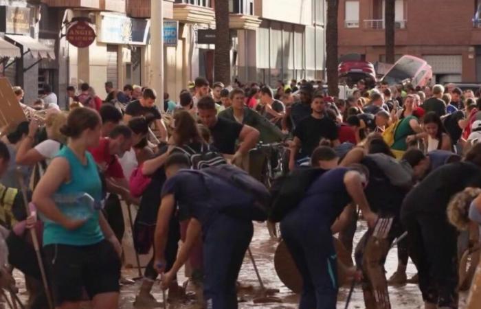 au cœur de Paiporta, une ville traumatisée par des inondations dévastatrices