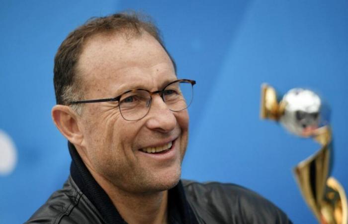 Jean-Pierre Papin confirme vouloir la place de Jean-Louis Gasset