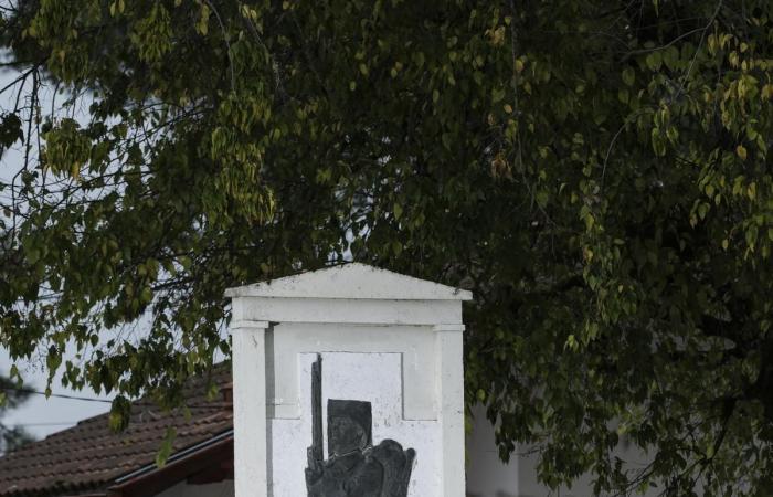 Quelles célébrités sont enterrées dans les Landes ?