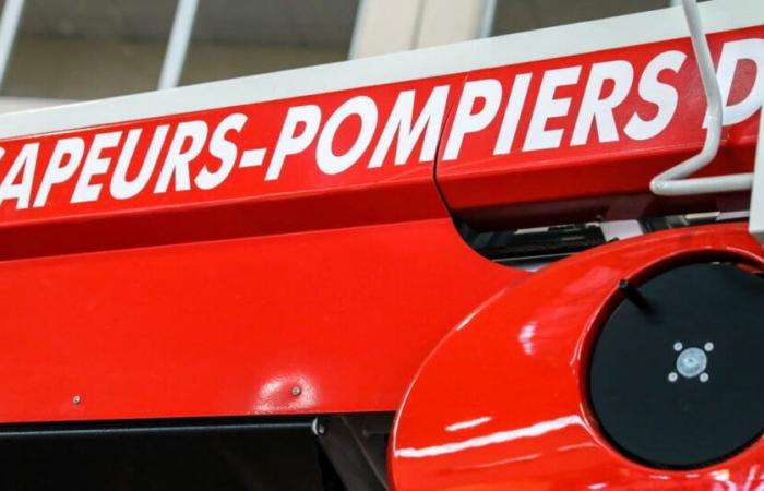 Drôme. Trois voitures en feu ont incendié la façade d’un immeuble