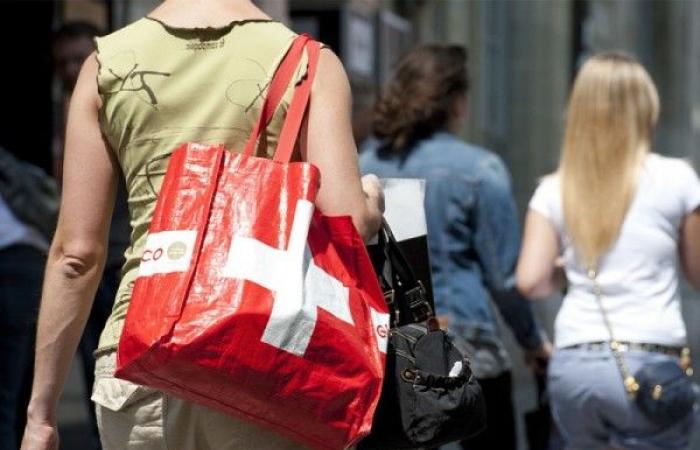 Le commerce de détail accélère à nouveau en septembre