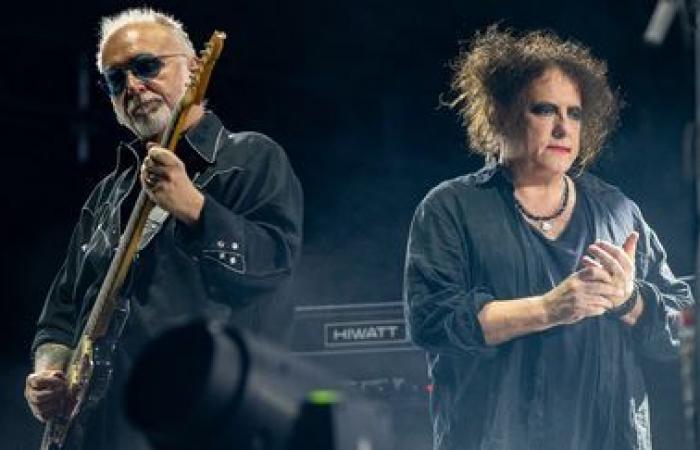 The Cure sort « Songs of a Lost World », son premier album en saisie et