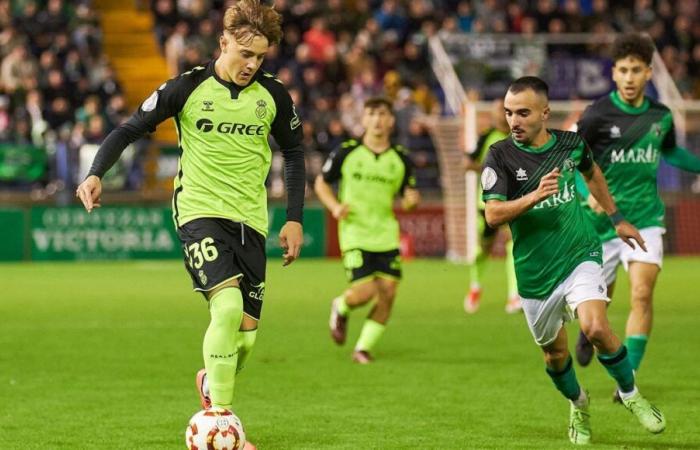 Jesús Rodríguez tombe amoureux des fans du Betic à ses débuts et Pellegrini récompense Guirao