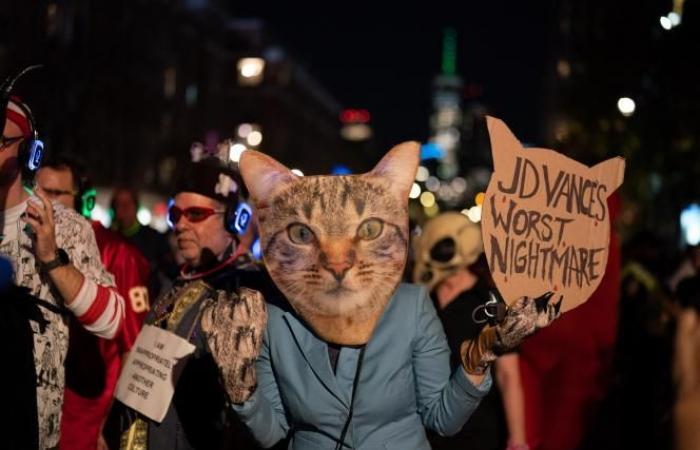 A New York, un défilé d’Halloween très politique à cinq jours des élections (photos)