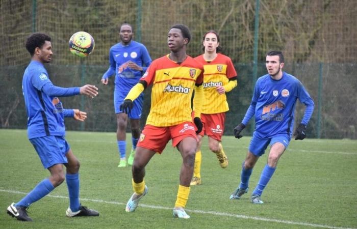 Devenu joueur professionnel au RC Lens, Rayan Fofana « a un potentiel fou » pour Will Still