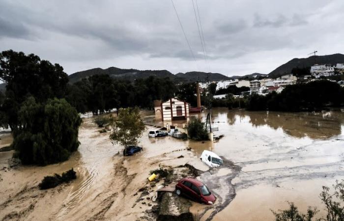 Pourquoi les inondations de Valence ont-elles été si meurtrières, les alertes sont-elles arrivées trop tard et quel est le lien avec le climat ?