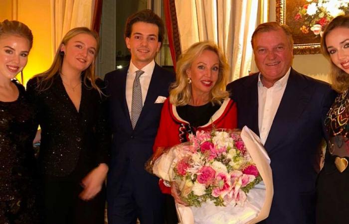 La princesse Louise de Belgique est témoin de l’amour des ducs de Castro en sorcière d’Halloween