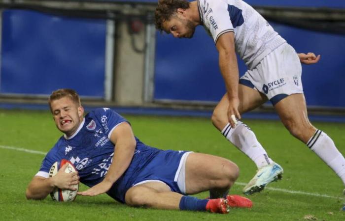 ProD2. “On a eu un peu peur”, mais le FCG fait le plein face à Agen et devient co-leader