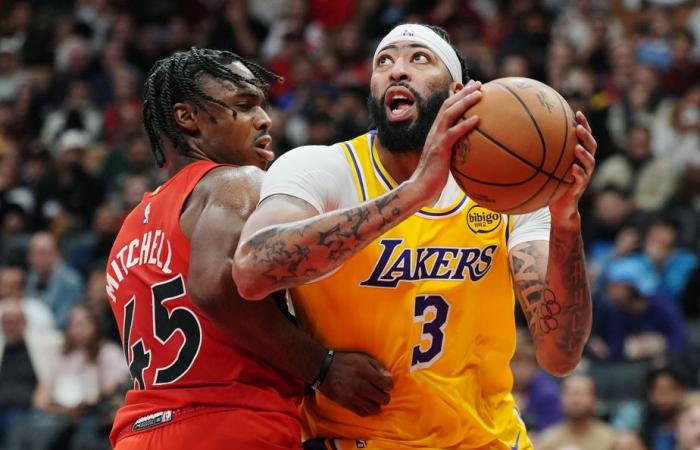 Les Lakers de Los Angeles ont battu les Raptors 131-125