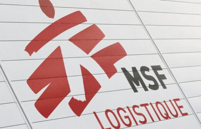 MSF fait don de matériel de dépistage au ministère de la Santé et du Développement social