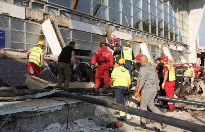 13 morts et de nombreux blessés dans l’effondrement de la verrière de la gare