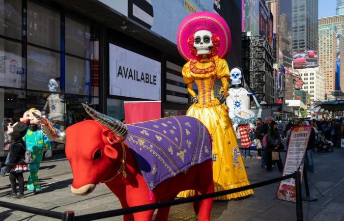 City Life Org – Célébration du Jour des Morts à Times Square