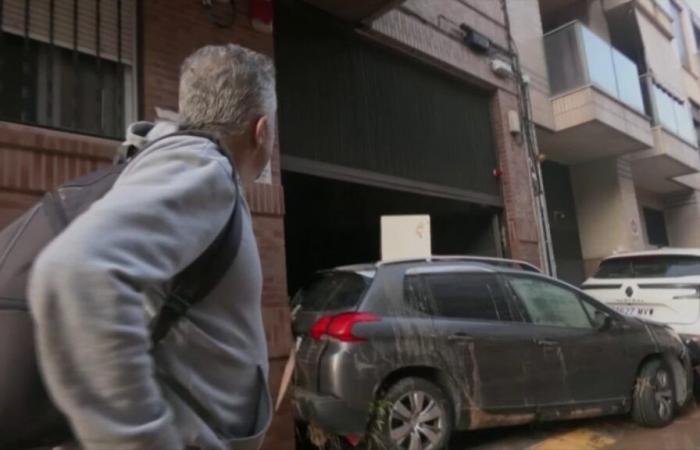 les images émouvantes d’un homme miraculeux qui retrouve sa famille après les inondations en Espagne