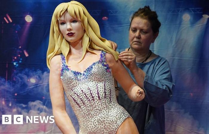 Un gâteau Taylor Swift grandeur nature endommagé et incapable de s’en débarrasser