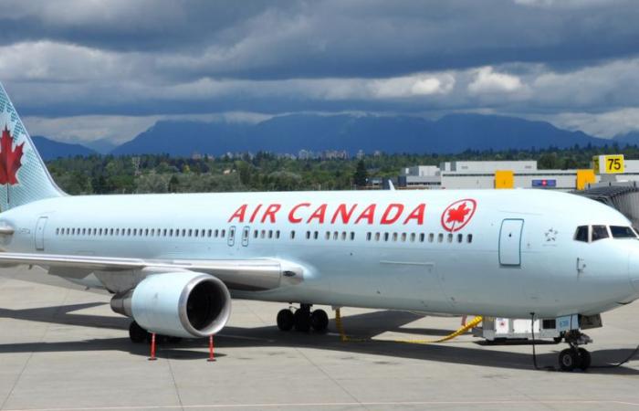 Air Canada embauche à Montréal et vous pouvez gagner jusqu’à 43 $/heure